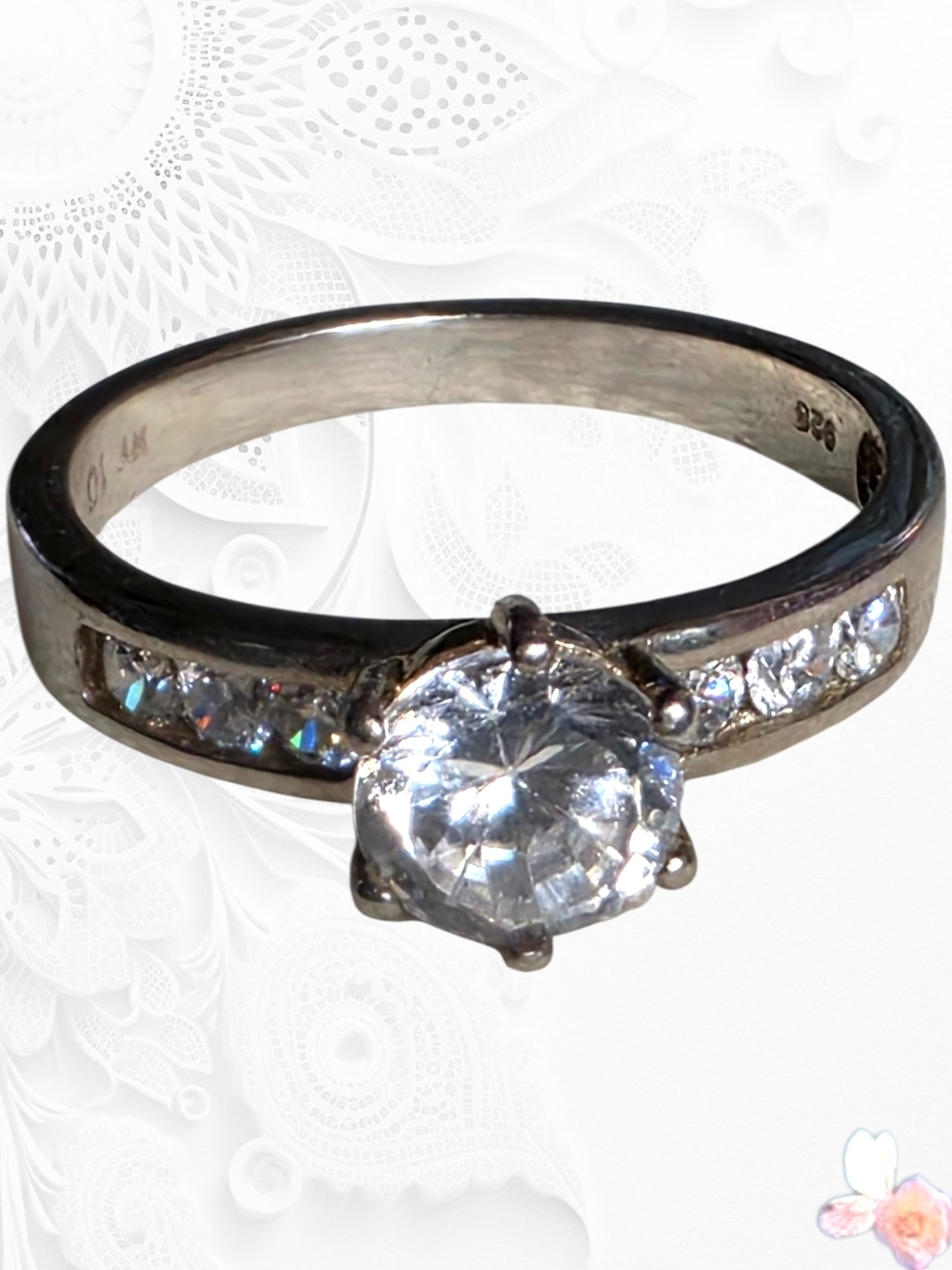 Signed NV (AVON) Solitaire CZ Ring Sterling Silver 925 Size 10